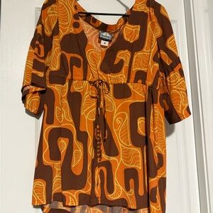 Manuhealii Orange and Brown Patterned Blouse
